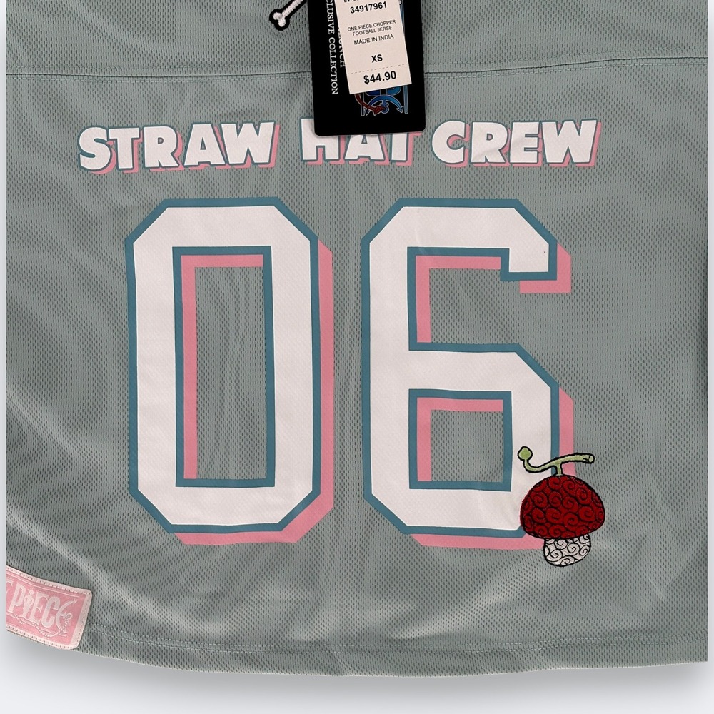 One Piece Womens Tony Tony Chopper Straw Hat Crew Tshirt Jersey XS Crop New - Picture 2 of 12